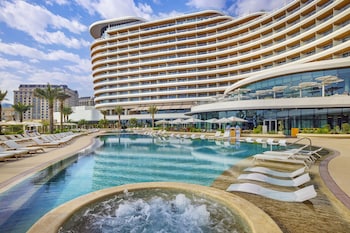 waldorf astoria doha lusail