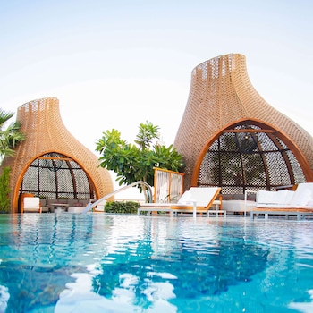 waldorf astoria doha lusail