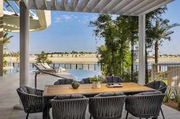 waldorf astoria doha lusail