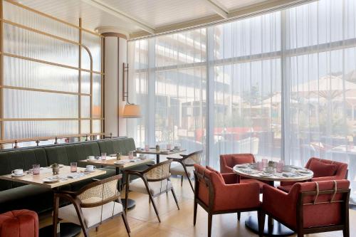 waldorf astoria doha lusail