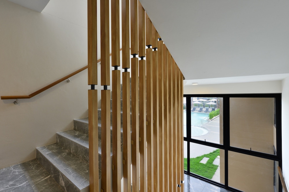 grand bs airport hotel suvarnabhumi