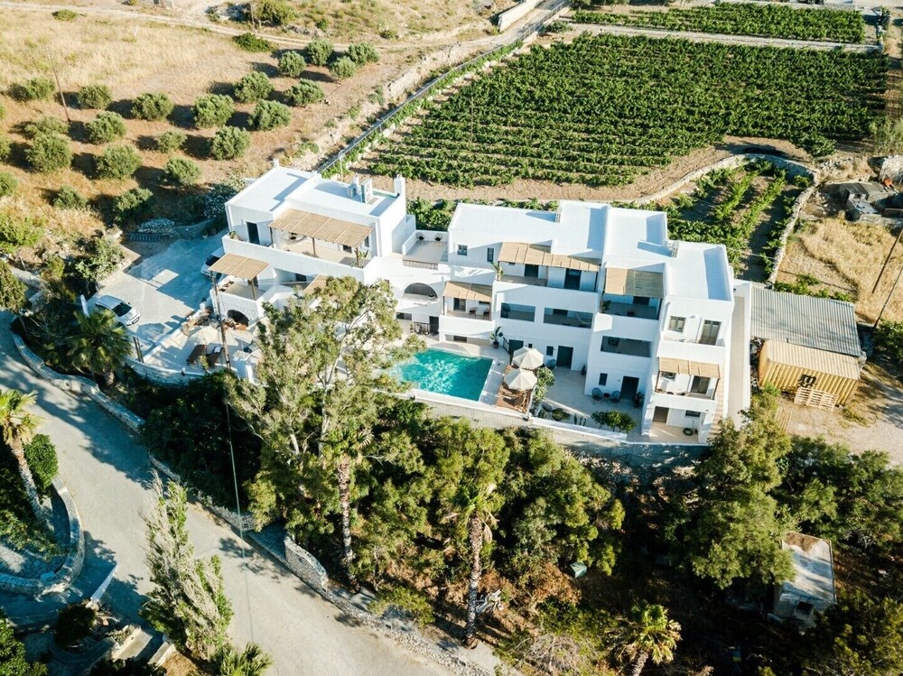 paros