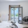 paros