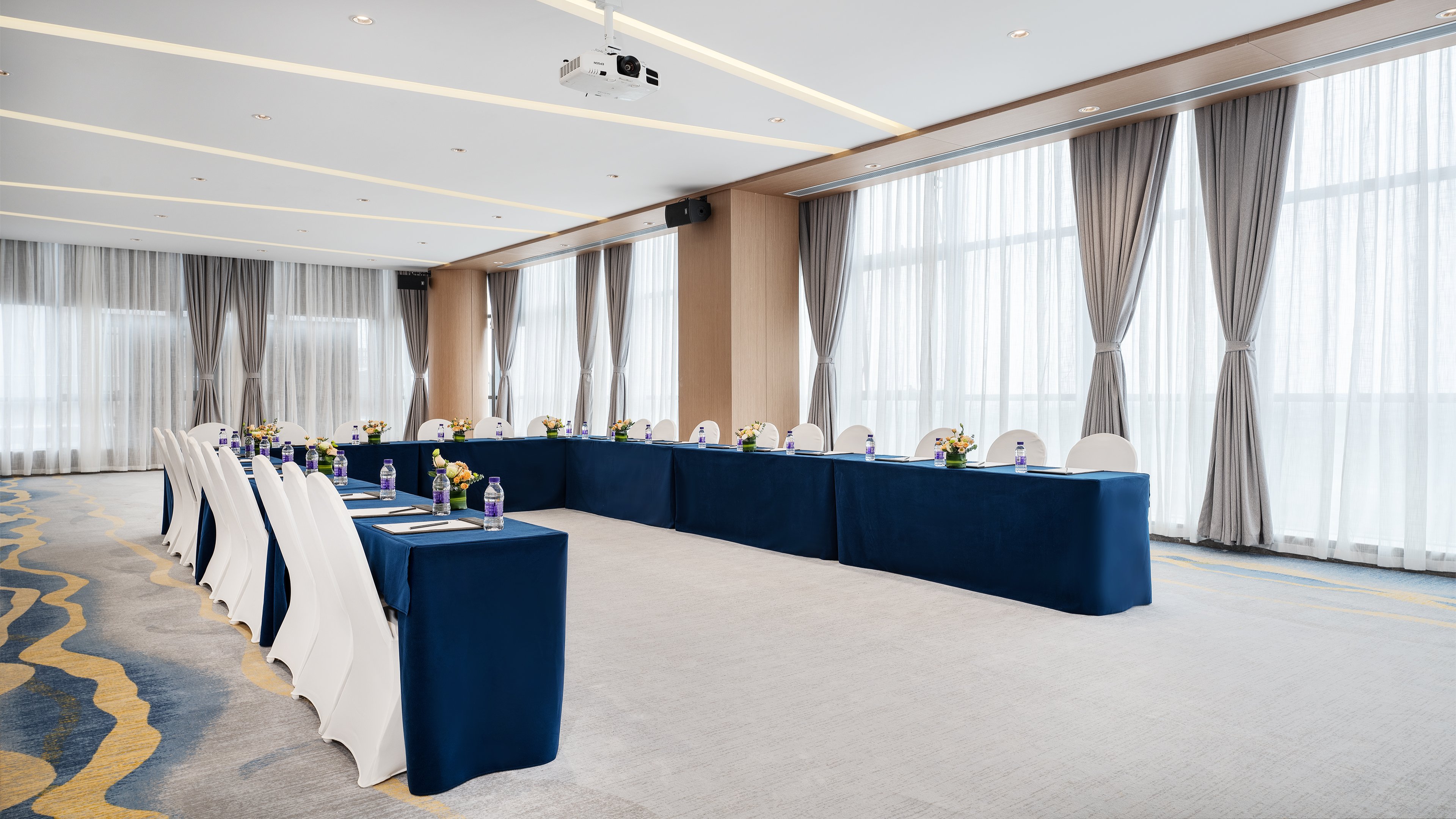 holiday inn express chengdu pidu an ihg hotel