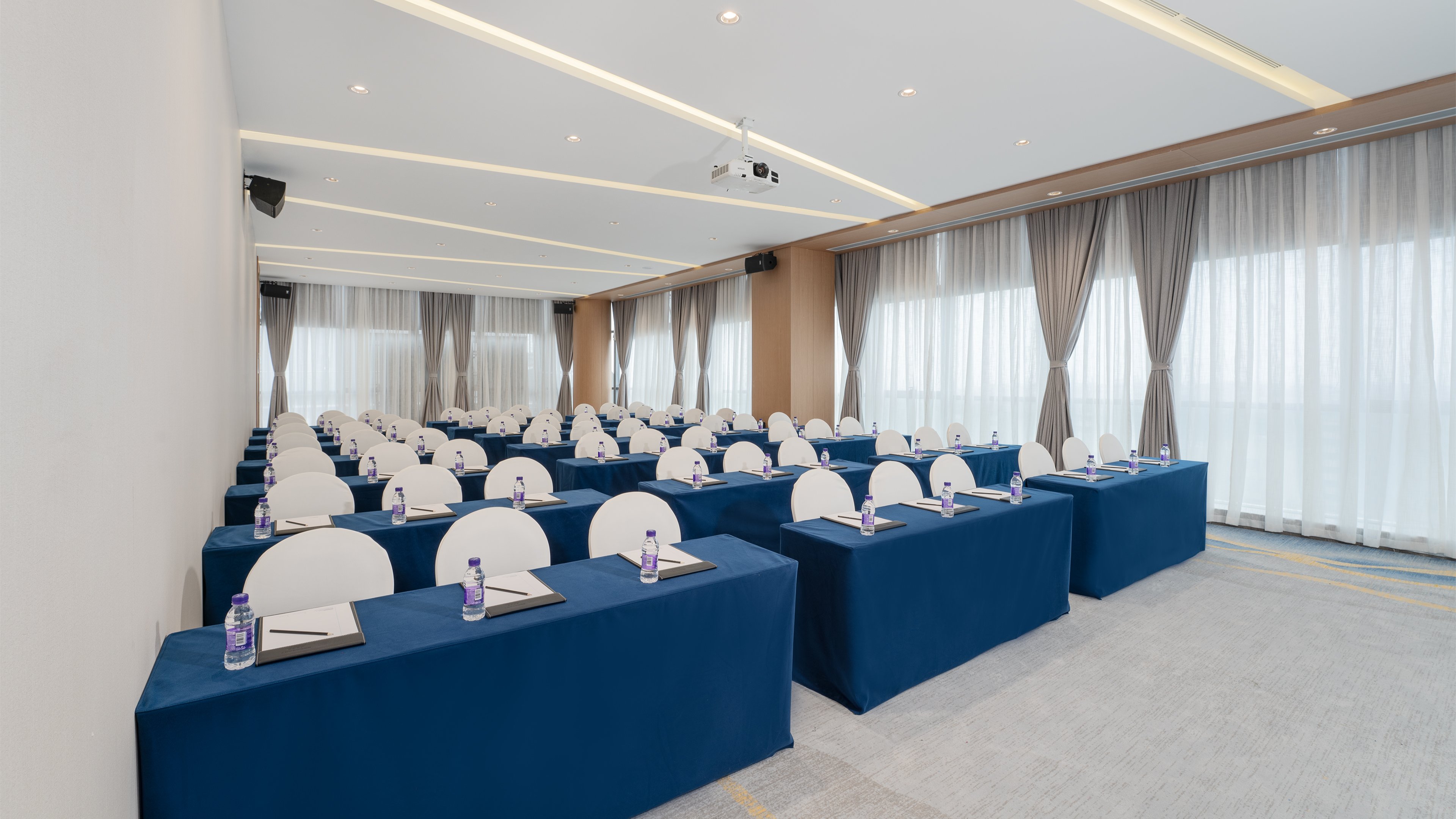 holiday inn express chengdu pidu an ihg hotel