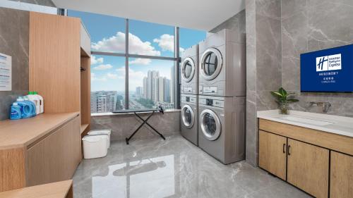 holiday inn express chengdu pidu an ihg hotel