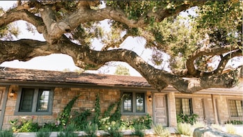 The Inn At Zaca Creek,,3.5 star