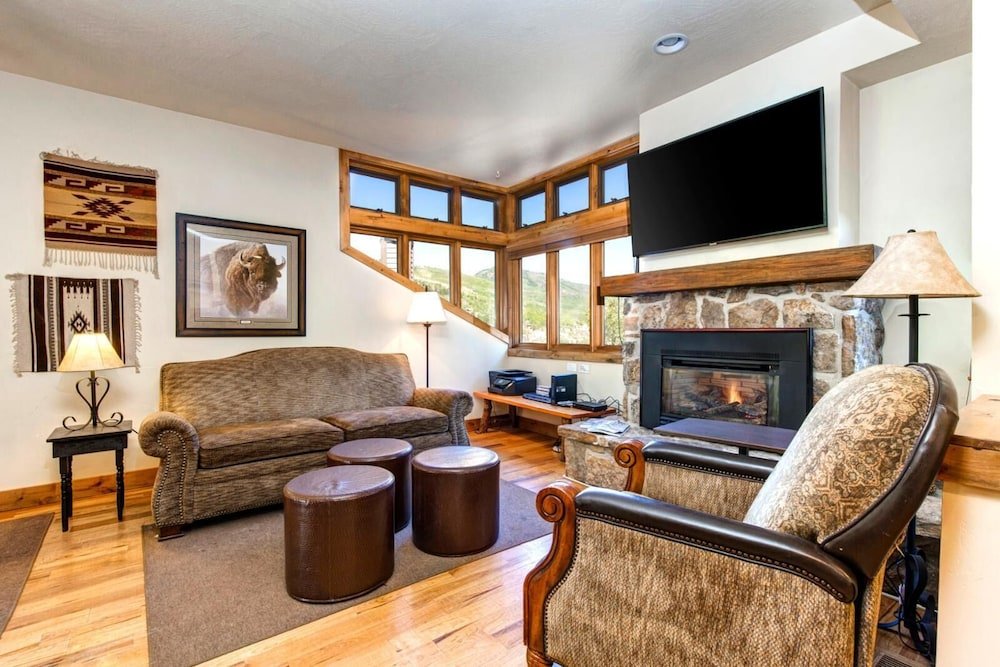 k b m resorts poa 504b centrally located 3bd walk to main st shuttle private hot tub