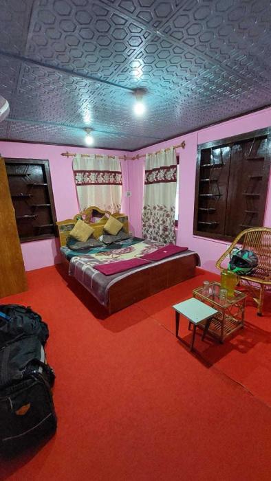 pop foreshore resort