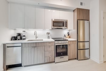 global luxury suites at revel