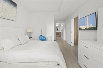 global luxury suites at revel