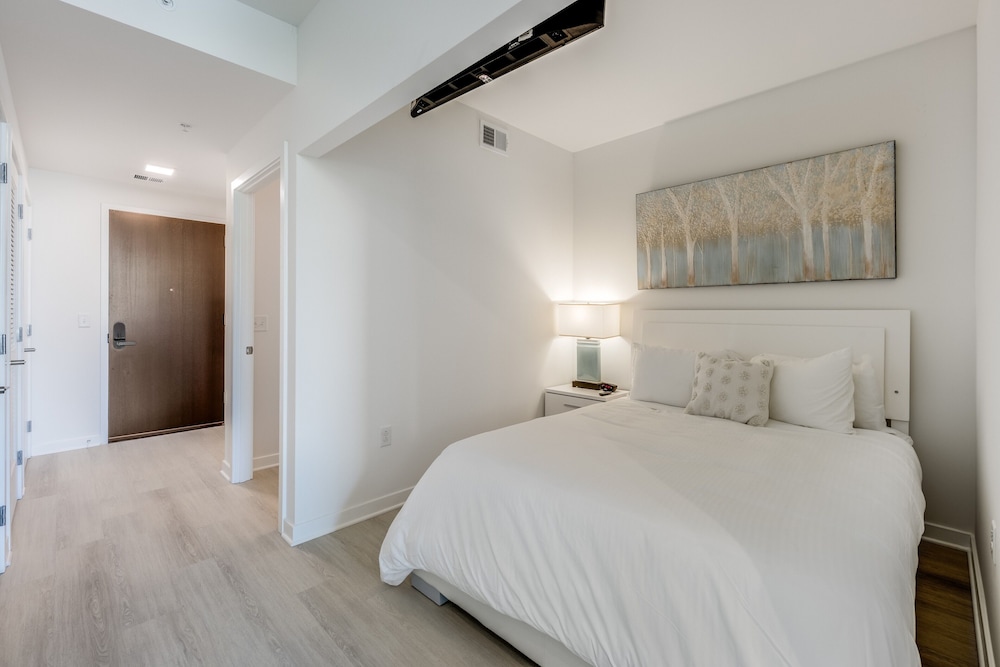 global luxury suites at revel