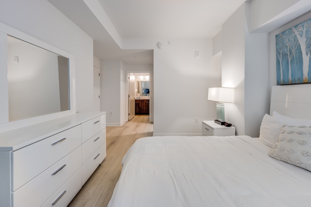 global luxury suites at revel