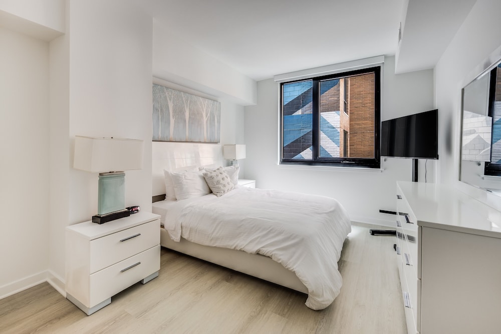 global luxury suites at revel