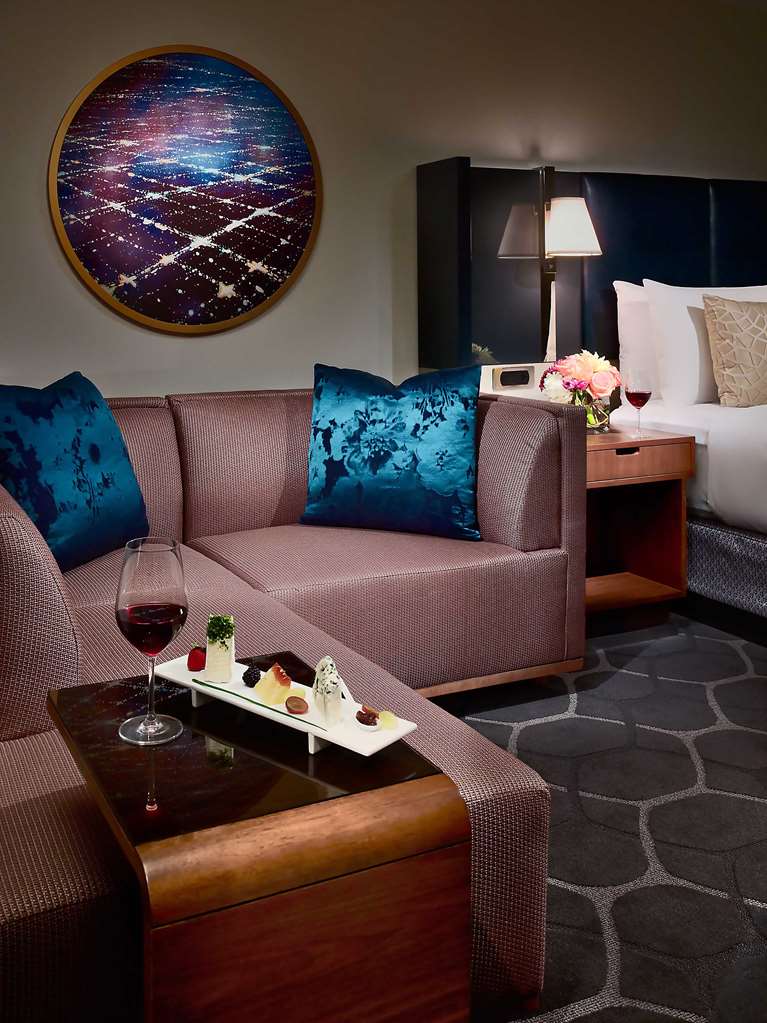 the royal sonesta houston galleria