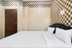 Hotel O Aroma Classic Near Nampally Railway Station,India>>Hyderabad,3 star