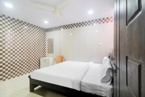 hotel o aroma classic near nampally railway station