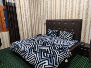 Hotel O Graceland,India>>Srinagar,3 star