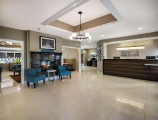 clarion inn and suites savannah midtown