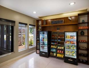 clarion inn and suites savannah midtown