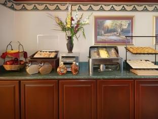 clarion inn and suites savannah midtown