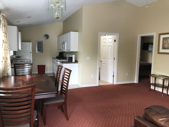 exit 5 motel and cottages