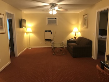 exit 5 motel and cottages