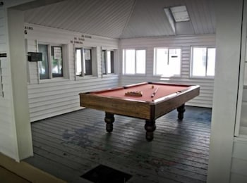 exit 5 motel and cottages