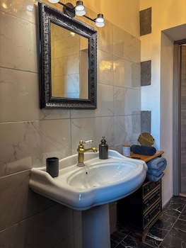 La Belle Epoque,6 Bis Avenue De La République,3 star