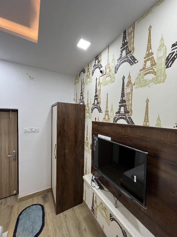 surya villa by the lake