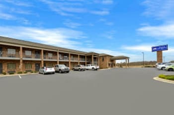 Americas Best Value Inn Byhalia,Desoto County>>Byhalia,2 star