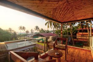 Oceano Beach Resort,Goa>>Arambol,3 star