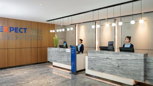 holiday inn express cangzhou high tech zone an ihg hotel