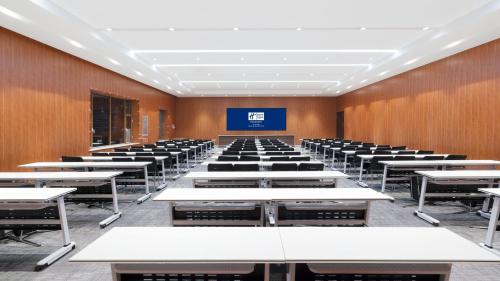 holiday inn express cangzhou high tech zone an ihg hotel