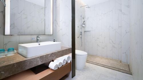 holiday inn express cangzhou high tech zone an ihg hotel