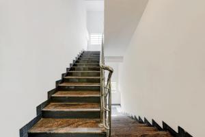 collection o srinivasa residency