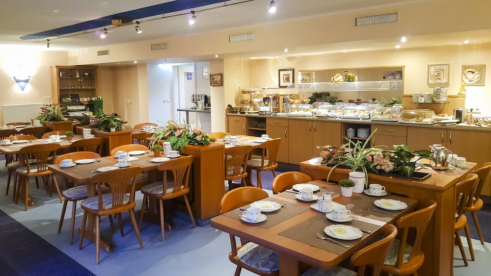 hotel am dusseldorfer platz