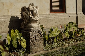 wananta villa