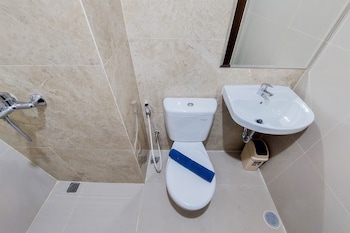 nice and modern studio at transpark bintaro apartment