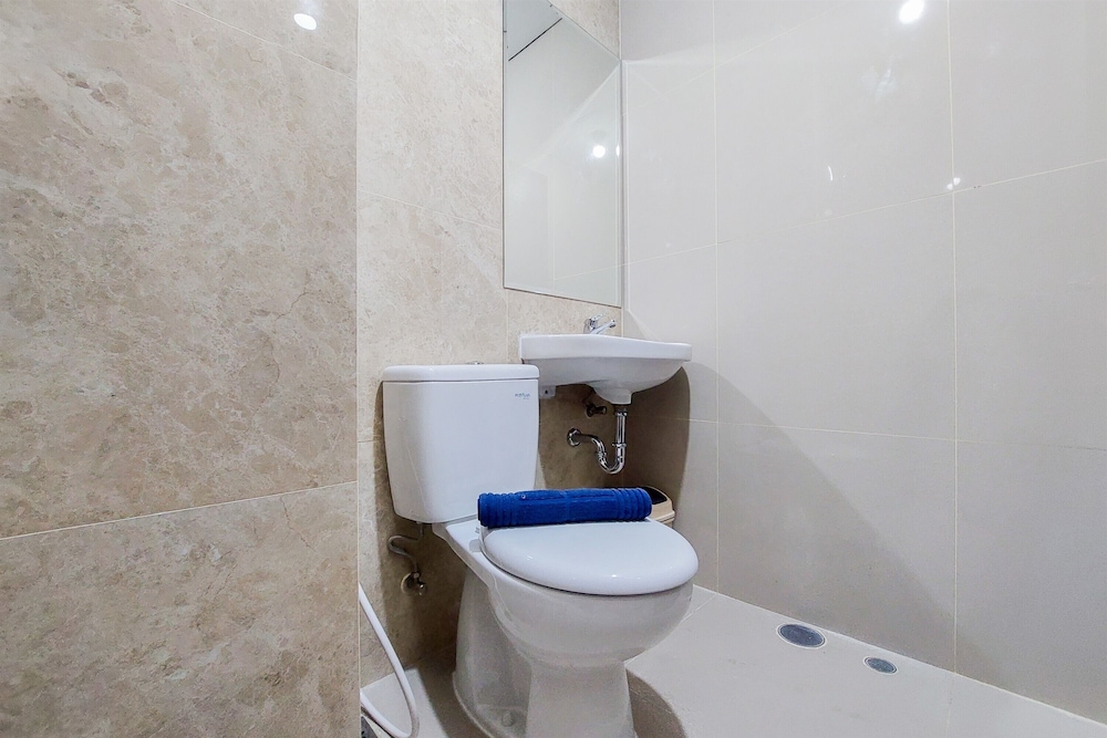 nice and modern studio at transpark bintaro apartment