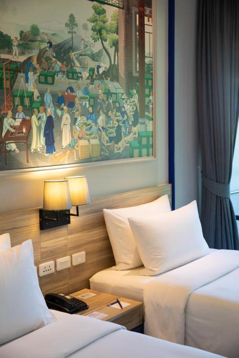 holiday style ao nang beach resort krabi