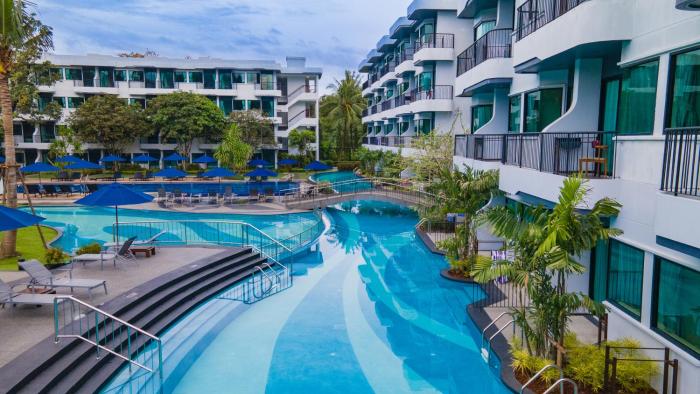 holiday style ao nang beach resort krabi