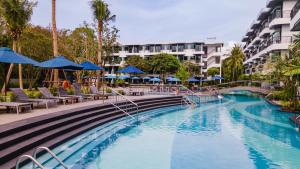 holiday style ao nang beach resort krabi