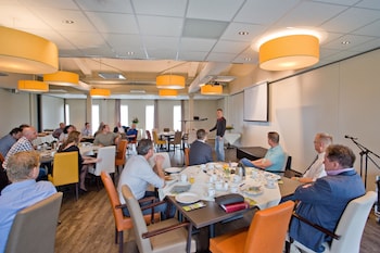 best western plus hotel restaurant aduard