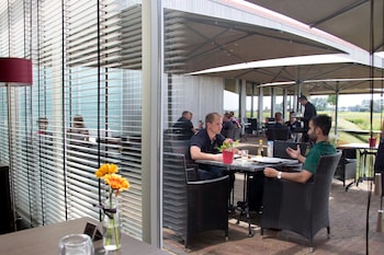 best western plus hotel restaurant aduard