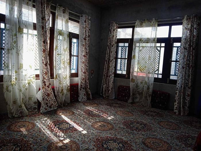 pop tabasum homestay