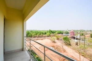 hotel o u tech hotel and restaurant