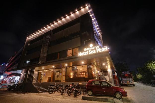 super townhouse edasserys sea pearl