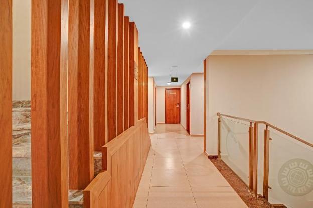 super townhouse edasserys sea pearl