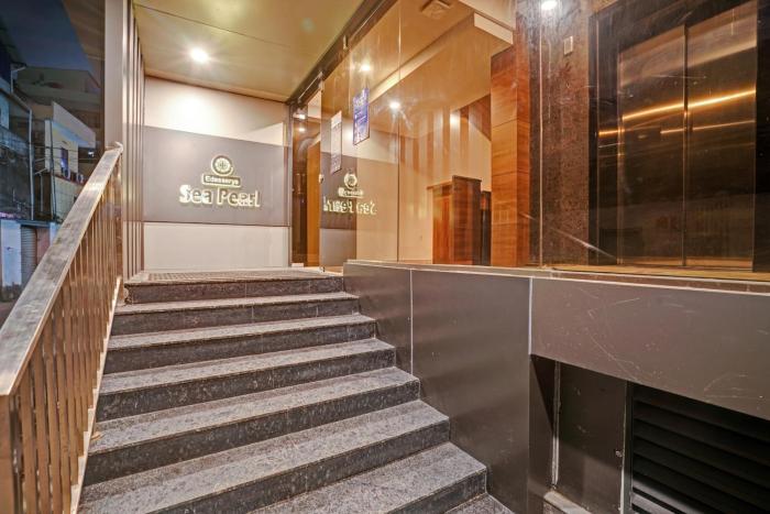 super townhouse edasserys sea pearl